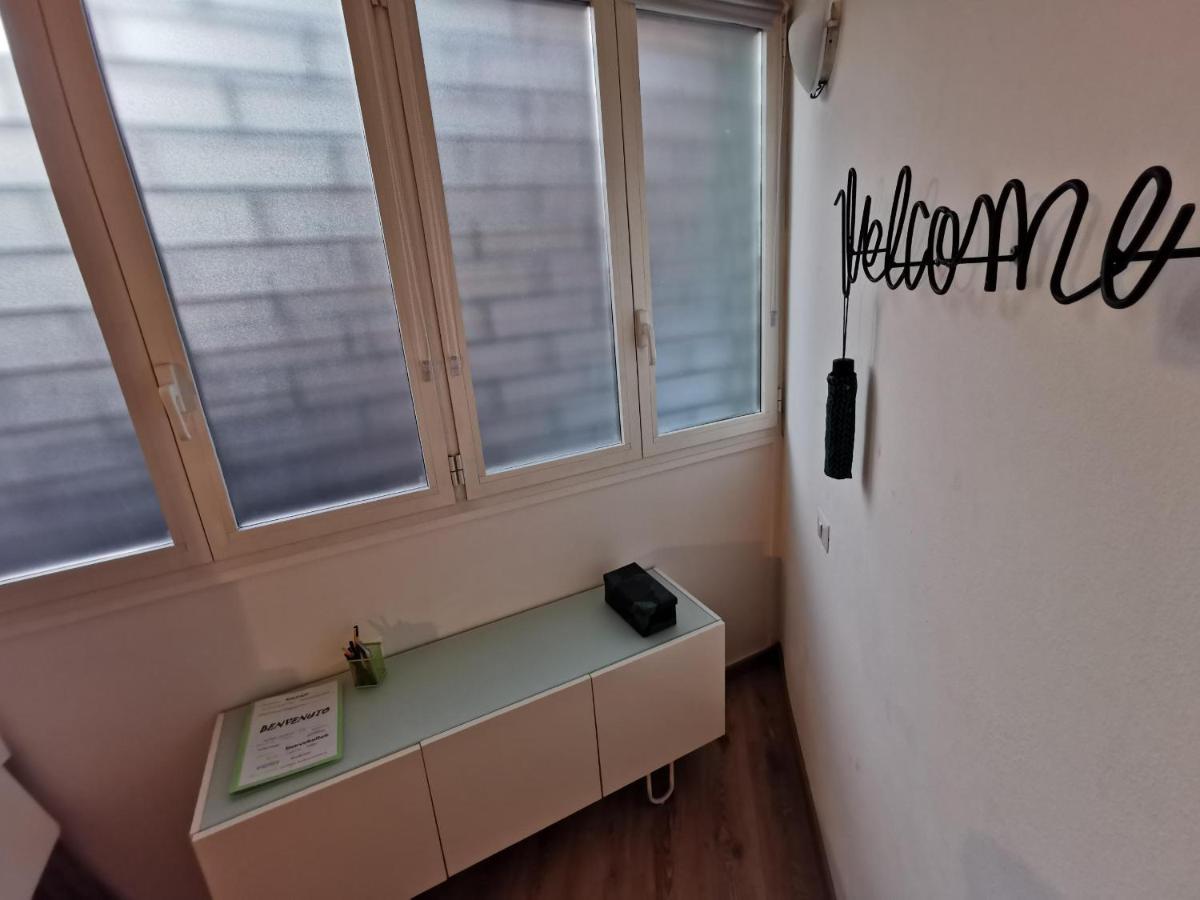 Likehome Milano - Via Scaldasole Loft Milão Exterior foto
